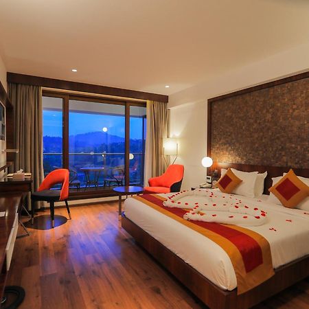 Saugandhika West Gate Hotell Wayanad Eksteriør bilde