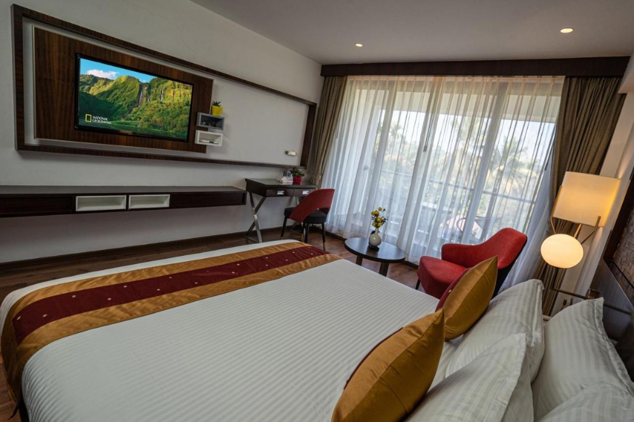 Saugandhika West Gate Hotell Wayanad Eksteriør bilde