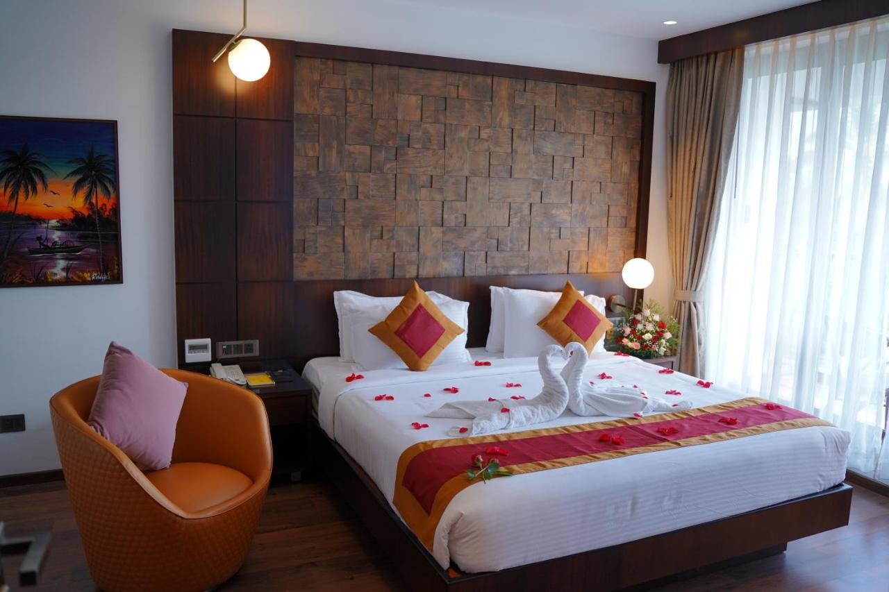 Saugandhika West Gate Hotell Wayanad Eksteriør bilde