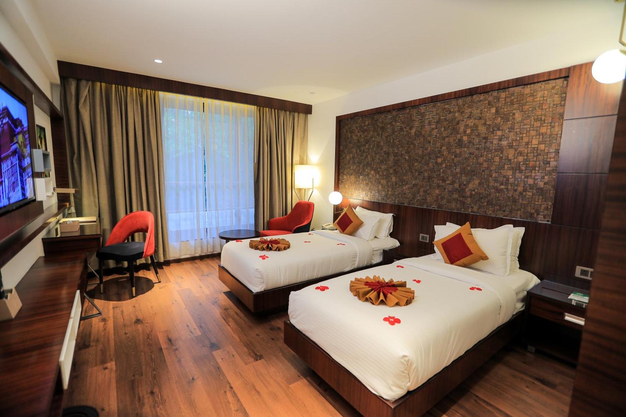 Saugandhika West Gate Hotell Wayanad Eksteriør bilde