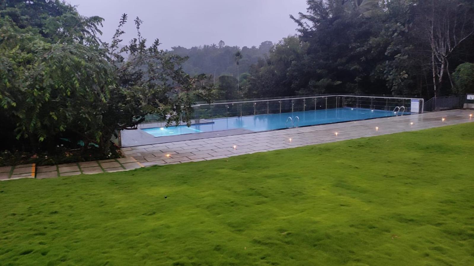 Saugandhika West Gate Hotell Wayanad Eksteriør bilde