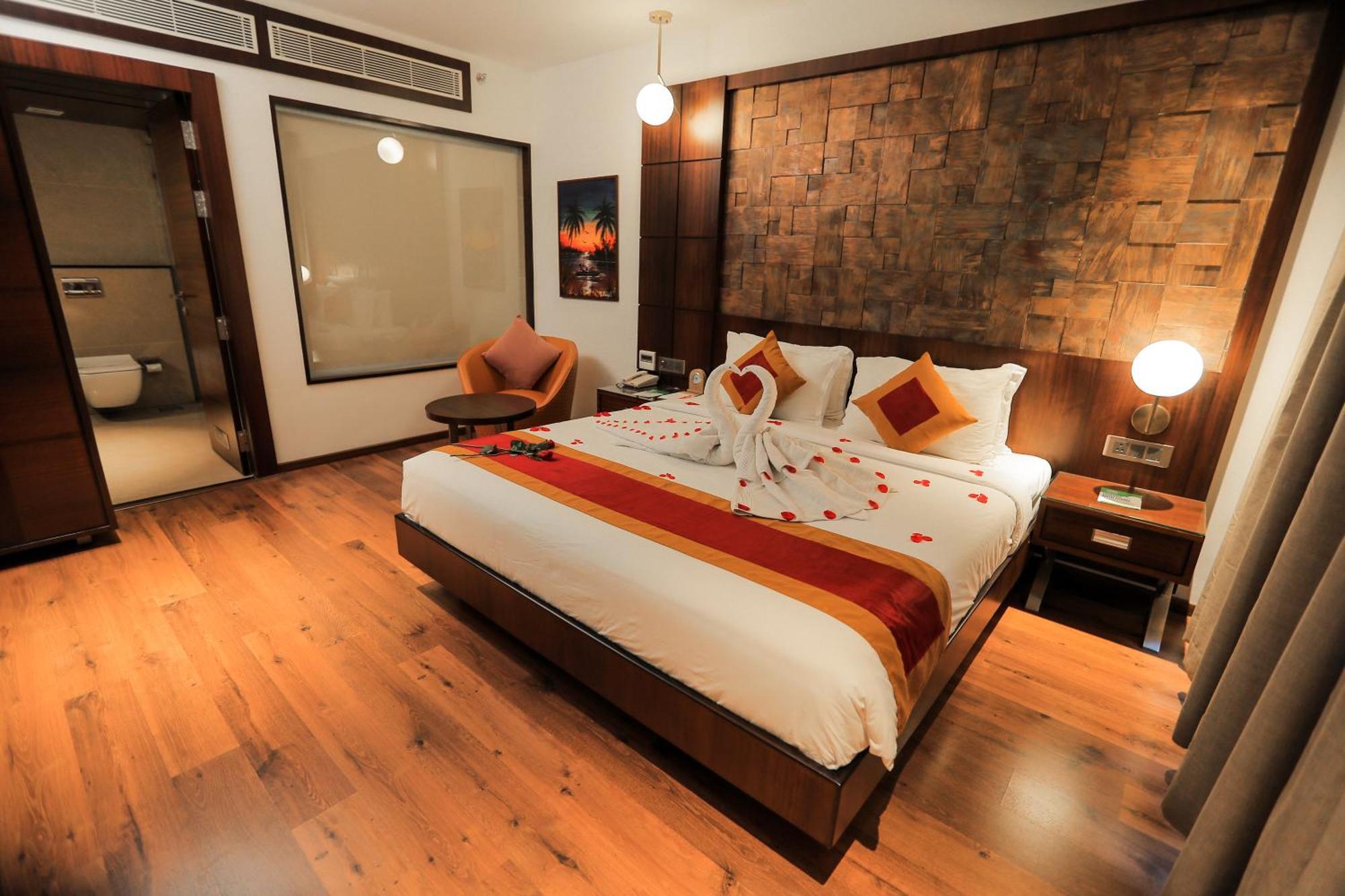 Saugandhika West Gate Hotell Wayanad Eksteriør bilde